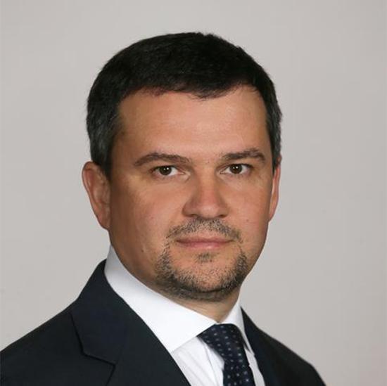 Максим Акимов